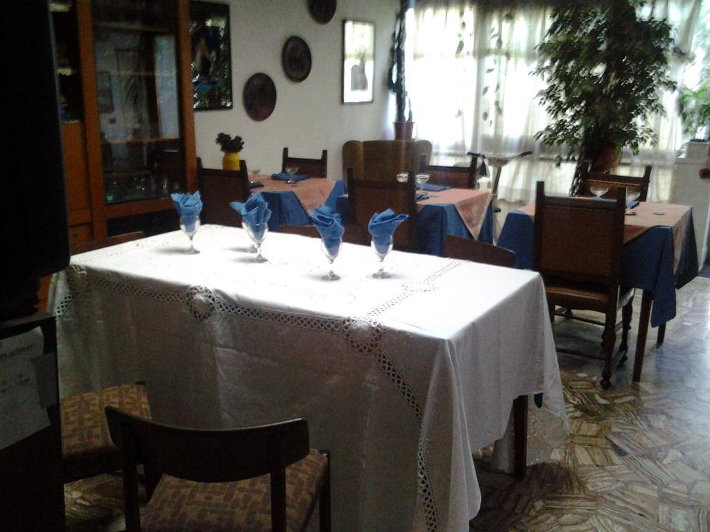 Villa Lea Viareggio Luaran gambar