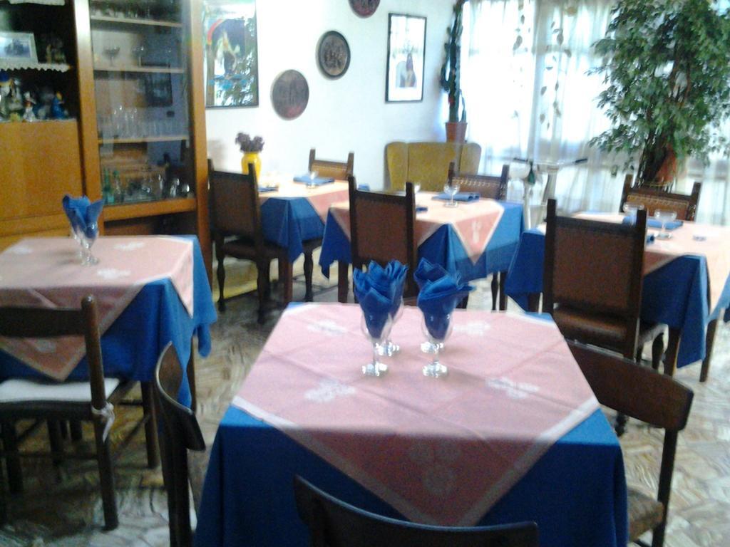 Villa Lea Viareggio Luaran gambar